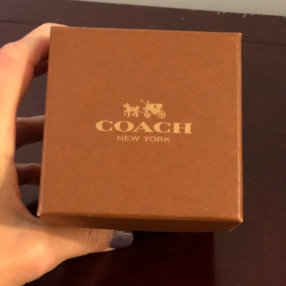 Coach Watch - Picture 5 of 8